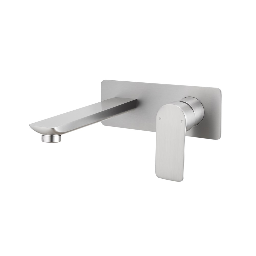 VOG – Brushed Nickel Spout Mixer