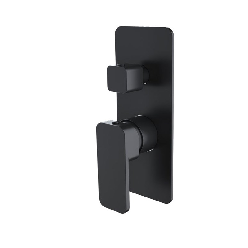 IVANO – Black Diverter Mixer